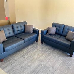 New❗️ 2Pcs Black Sofa set w/ Matching Pillows