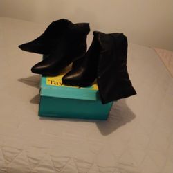 Leather Shoes 