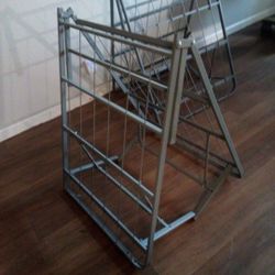 Metal Platform Beds. All Sizes Twin$35