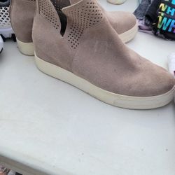 Steve Madden High Top Boots
