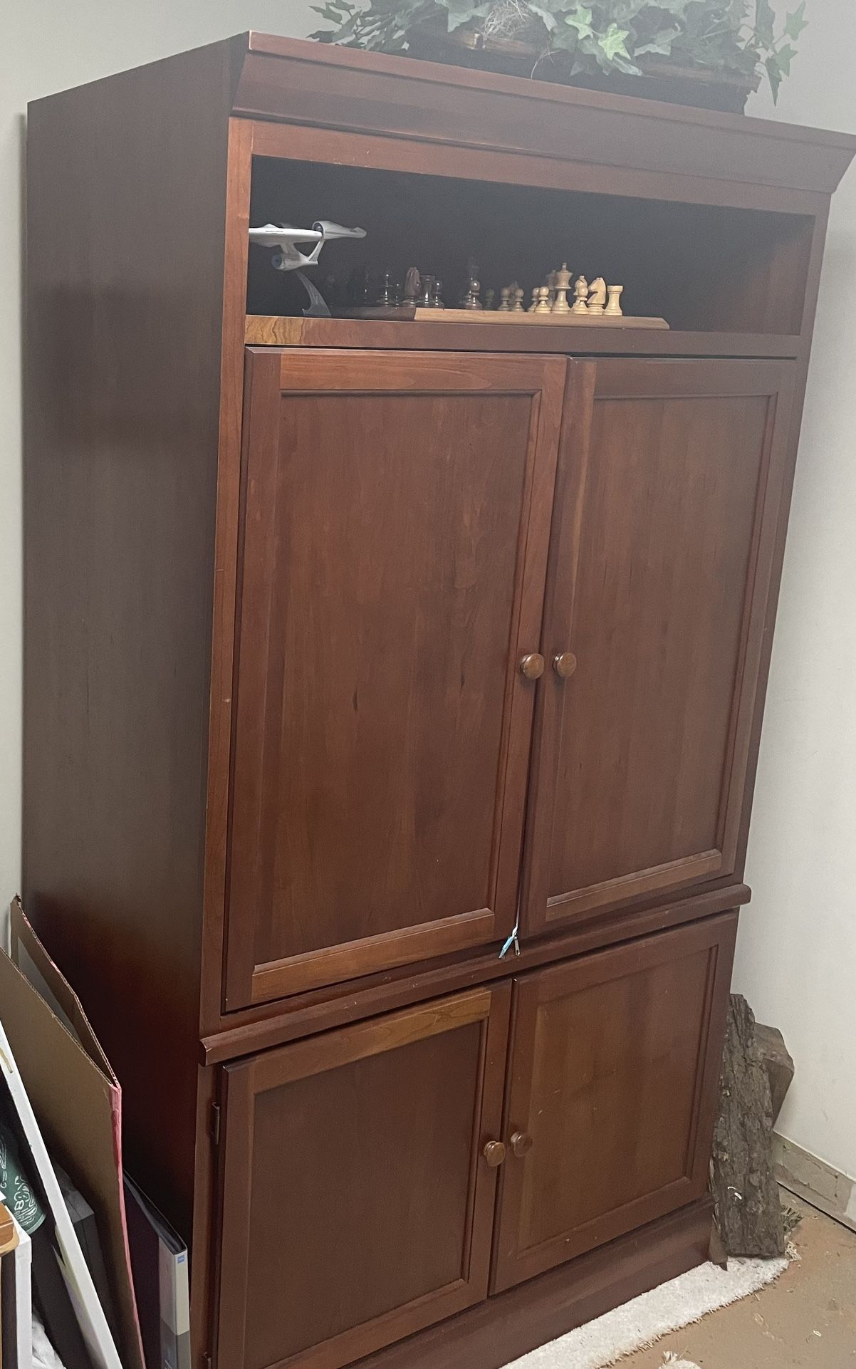 Storage- Furniture - Free