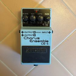 BOSS CE-5 Chorus Ensemble Guitar Pedal