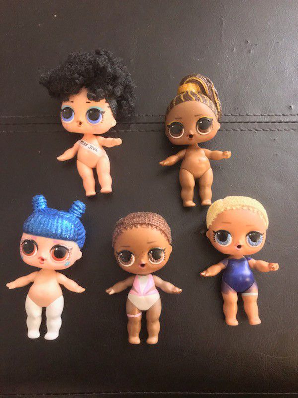 L.O.L. Surprise Dolls LOT **Only dolls, masks and capsules**