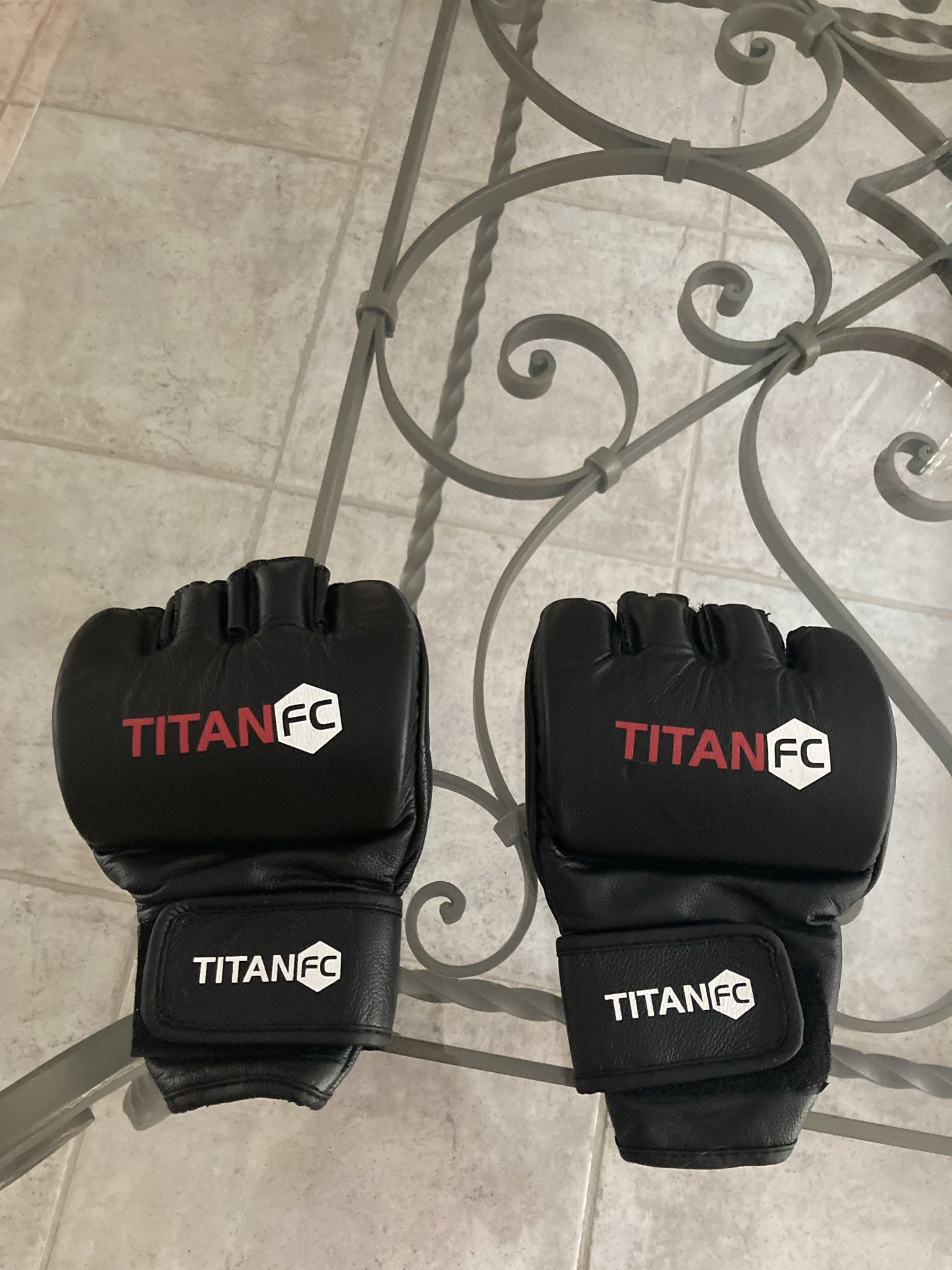 Ufc Mma Titan Fc Combat Gloves New XXL