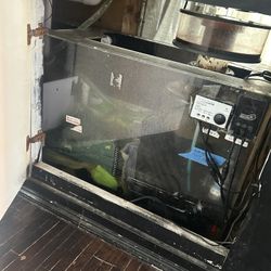 240 Gallon 7ft Salt Water tank