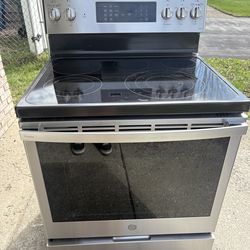 GE Profile Stainless Steel Electric Range – Clean & Fully Working