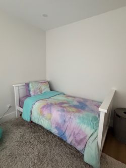 Twin Bed Set – Bed Frame, Mattress & Like-New Bedding – $400 OBO