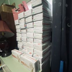 👋👏 $40 for 5 boxes— OR $75 for 10 boxes medical grade powder free  gloves. —Guantes grado médico—$$ Over 40 boxes (each box has 100 gloves) availabl