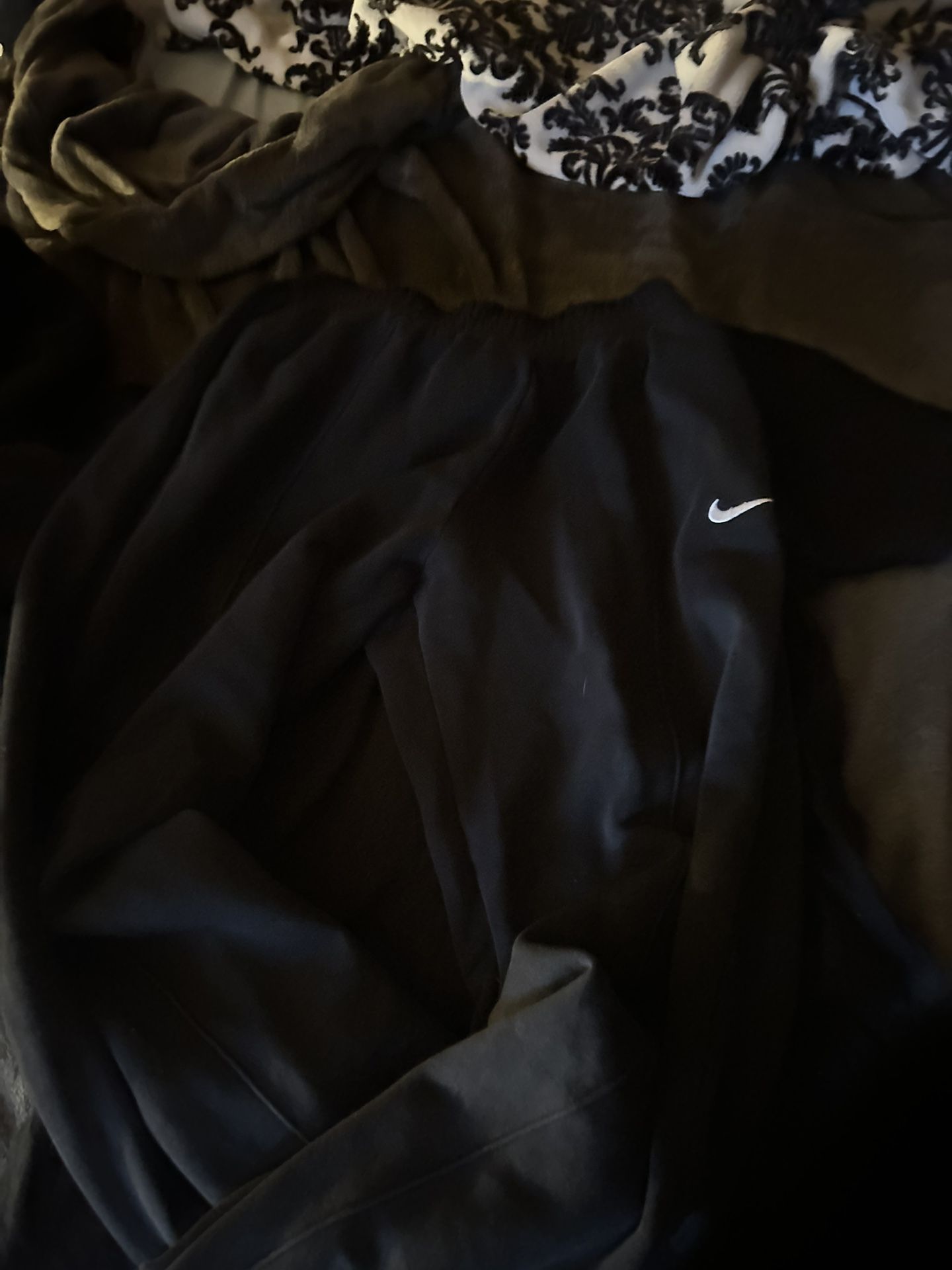 Black Nike Sweatpants