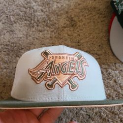 ANGELS HAT SIZE 7