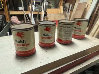 Vintage Mobile upper lube tin can 4oz unopened