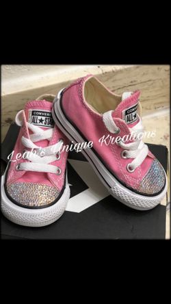 Pink converse