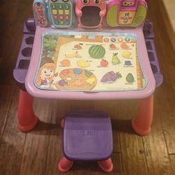 VTech Touch and Learn Activity Desk