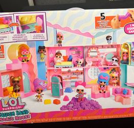 Lol Surprise Squishy sand magic house