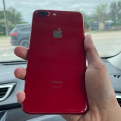 iPhone 8 Plus 