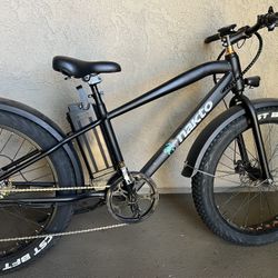 Nakto Electric Bike. Only 267 Miles Used. 