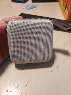 Sharper image bluetooth speaker
