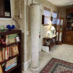 ANTIQUE ARCHITECTURAL COLUMN