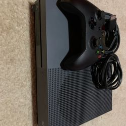 Xbox One black 
