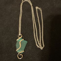 30” SilverTone Necklace With Beach Glass & Silver Pendant 