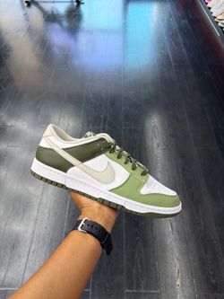 Nike Dunk Olive Green men’s shoes Size: 10