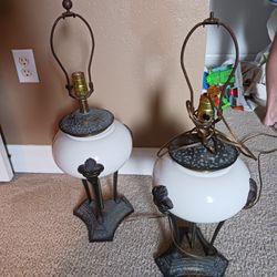 2 Vintage Royale Haeger Lamps