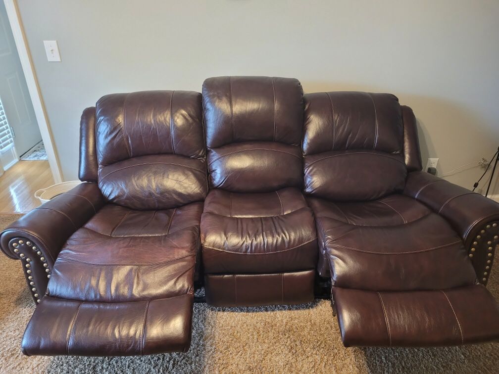 Power Recline Leather Couch 