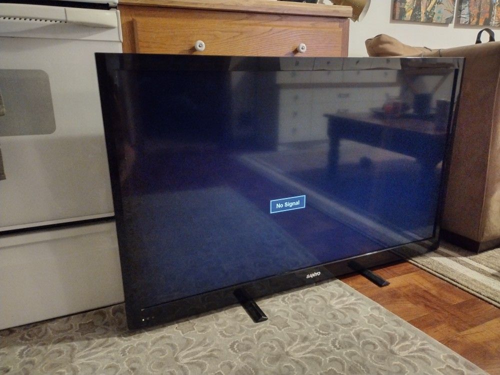 Sanyo 50" 1080P 60Hz LCD HDTV- DP50843 W/ REMOTE