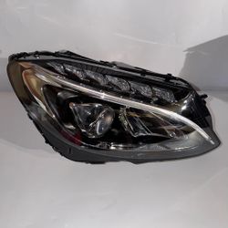 2015 To 2018 Mercedes Benz C-Class C300 W205 Right Passenger Side LED Headlight