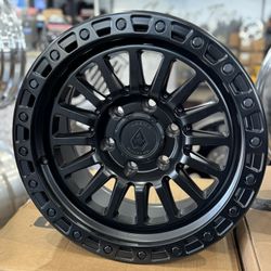 17” ARENA A108 TROPHY OFF-ROAD WHEELS 1100$ SET OF FOUR