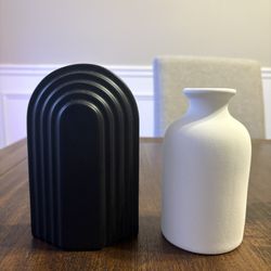 Vases Rainbow Ribbed U Shape Decor White Bud Vase 