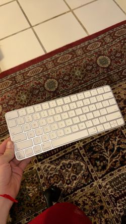 Apple wireless keyboard