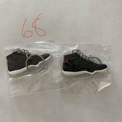 Jordan 11 Keychain