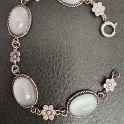 Vintage deco sterling moonstone art glass floral bracelet  Approx 7.5” in length
