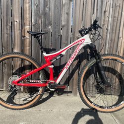 Specialized Epic Expert (Medium) Carbon