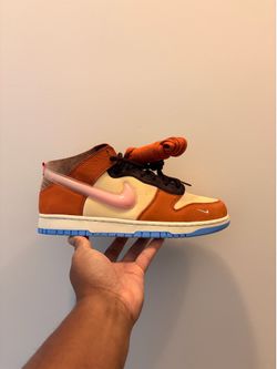 Nike dunk chocolate milk Sz 11