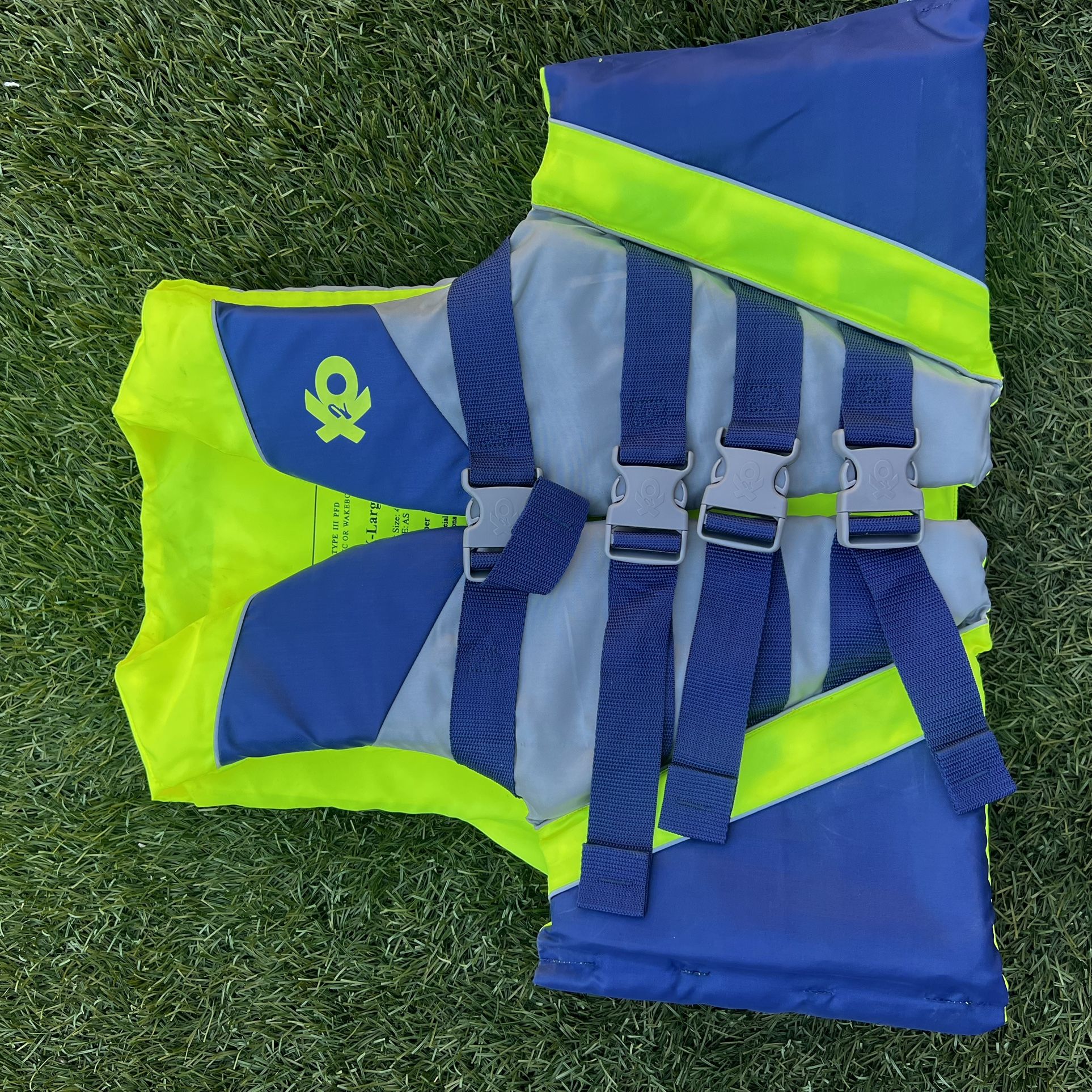 Action 4 Buckle Vest L/XL Navy/Yellow