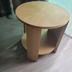 Round Wood End Table /Side Table 