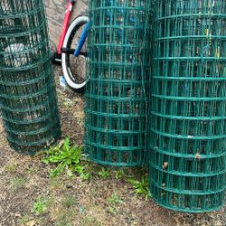 120 Foot Wire Fence