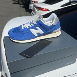 New Balance Blue White 574 (size 8)