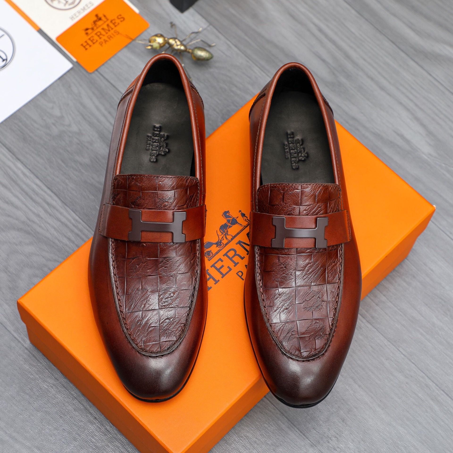 Hermes Menโs Leather Shoes With Box 2026 New