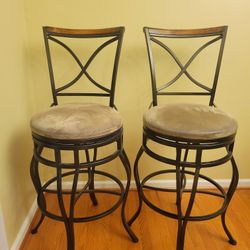 Bar Stools 