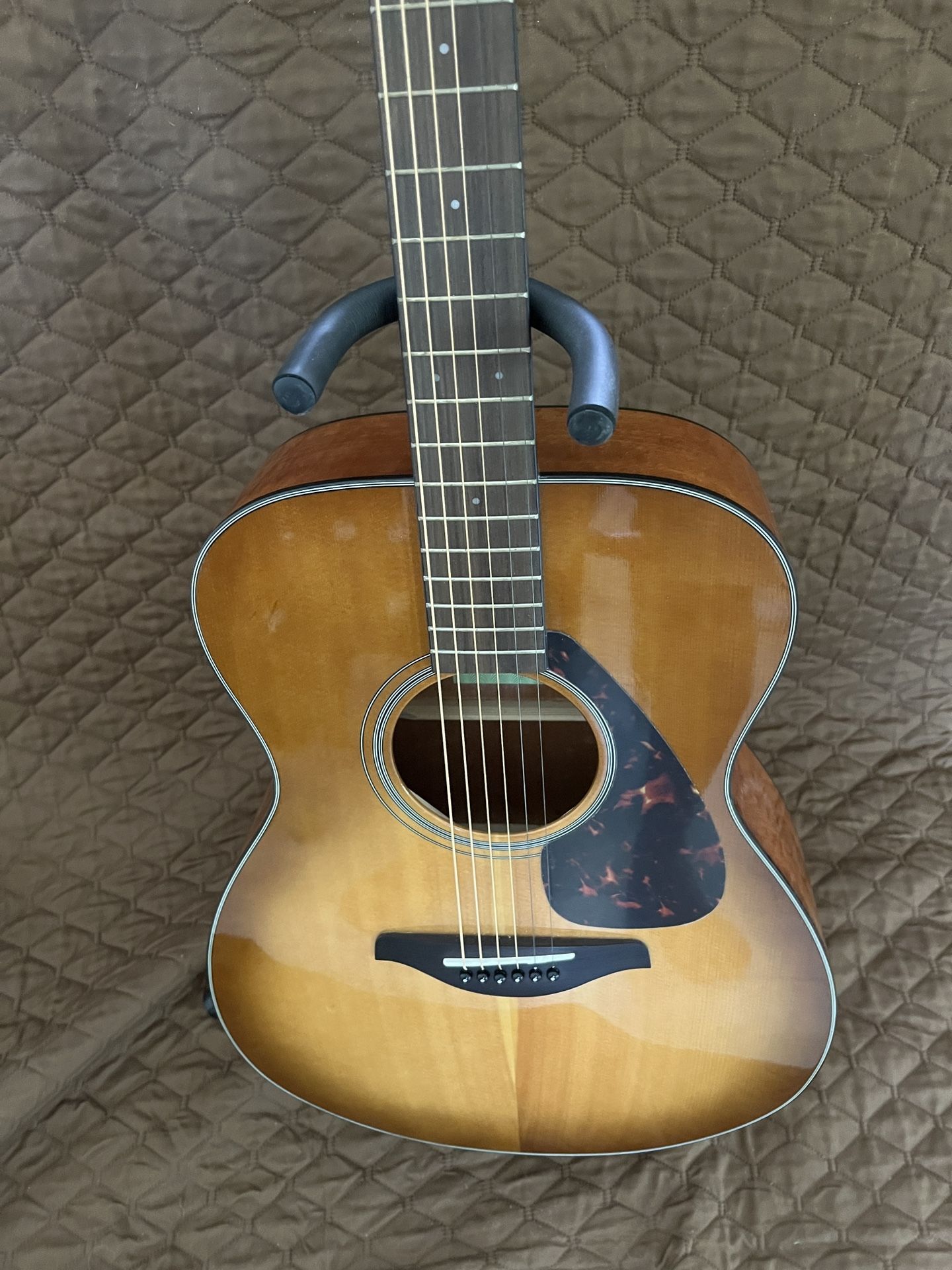 Yamaha FS800 Acoustic Guitar