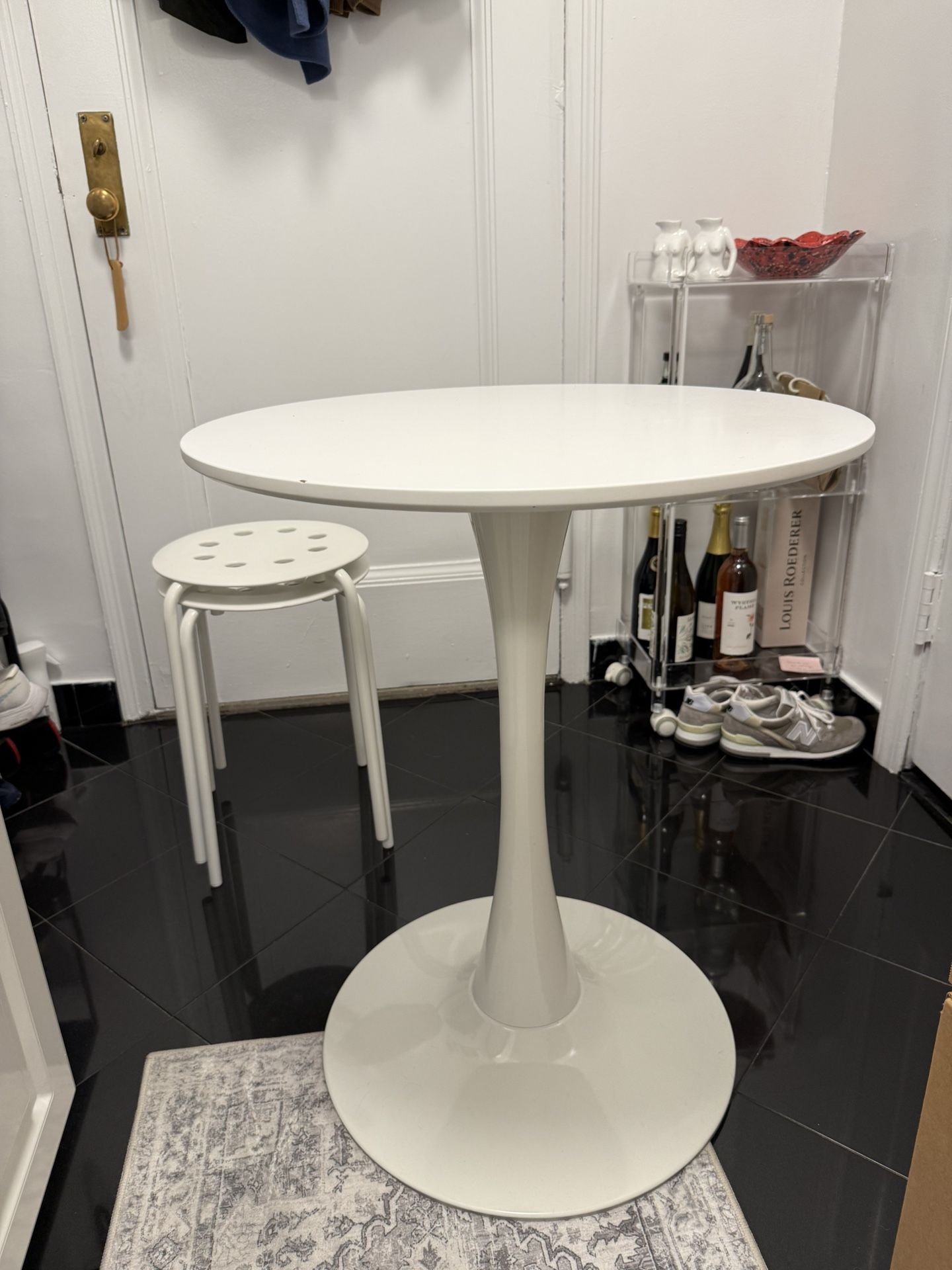 Small White Table 28” With Two IKEA Stools