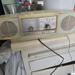 Vintage Radio Works