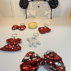 Disney  Minnie and Mickey Mouse Keychain  7 pieces 