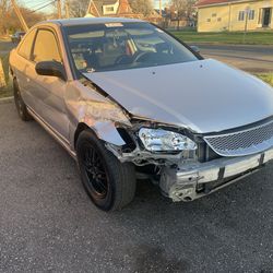 2004 Honda civic 5 spd d17a jdm motor swap