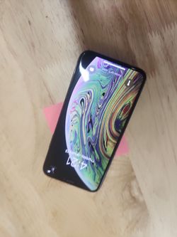 Iphone xs 64gb   unlock any sim