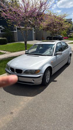 2003 BMW 325i