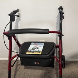 Nova star 8 HD DLX Rollator 450 lBS Gently Used One Time